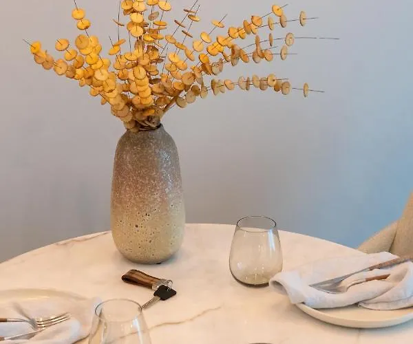 Noma Living Icon فندق *